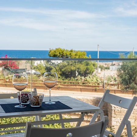 Cala Paura Seaview Apartment With Parking Полиньяно-а-Маре Экстерьер фото