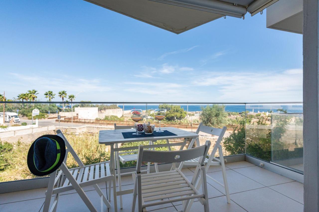 Cala Paura Seaview Apartment With Parking Полиньяно-а-Маре Экстерьер фото